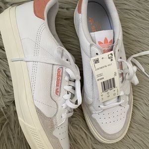 ADIDAS Men’s Continental Vulc ✨